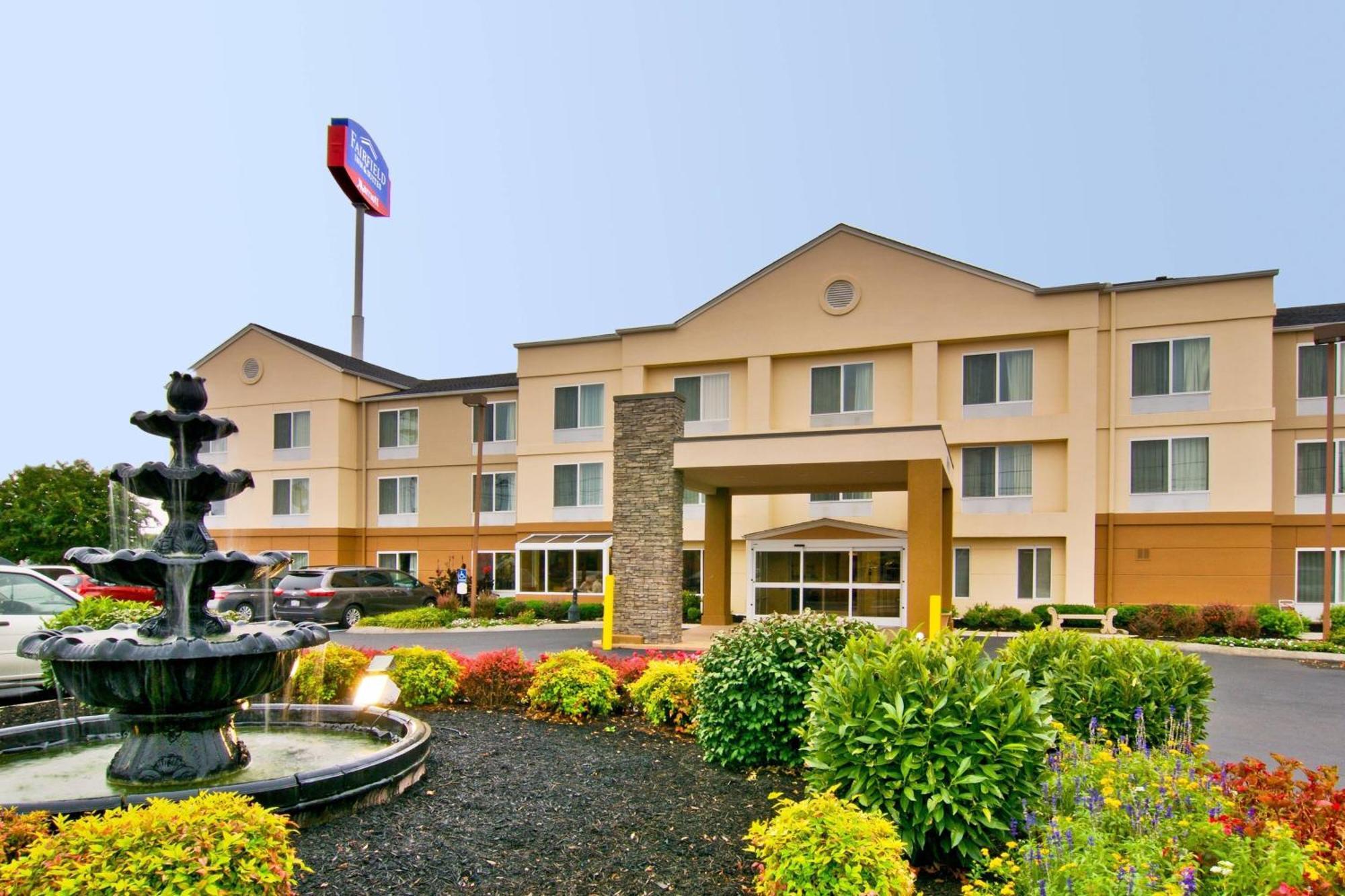 Fairfield Inn & Suites Кларксвілл Екстер'єр фото