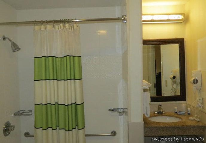 Fairfield Inn & Suites Кларксвілл Екстер'єр фото